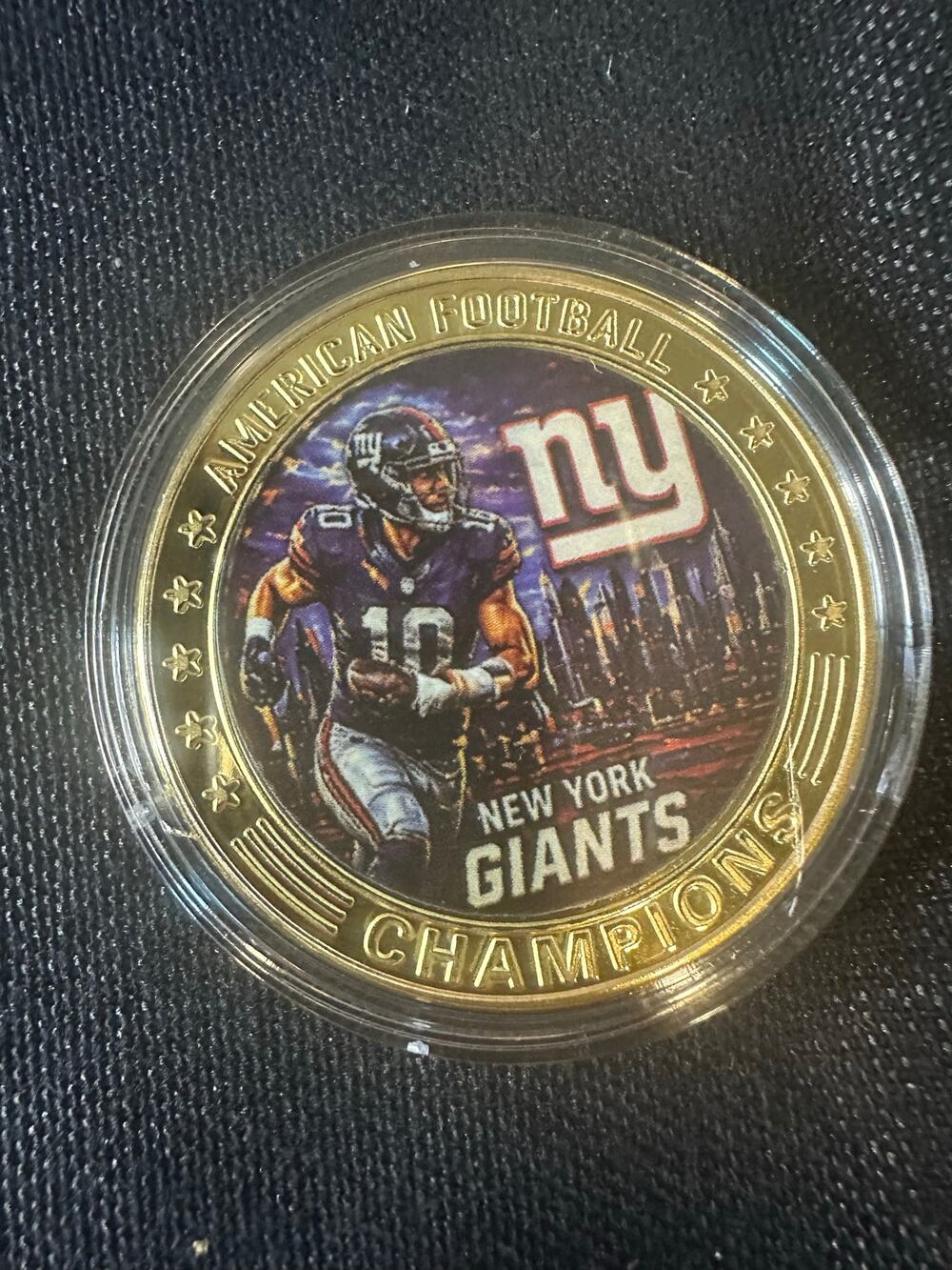 New York Giants NFL Collectible Coin Football Helmet NY Giants Sports Fan Gift